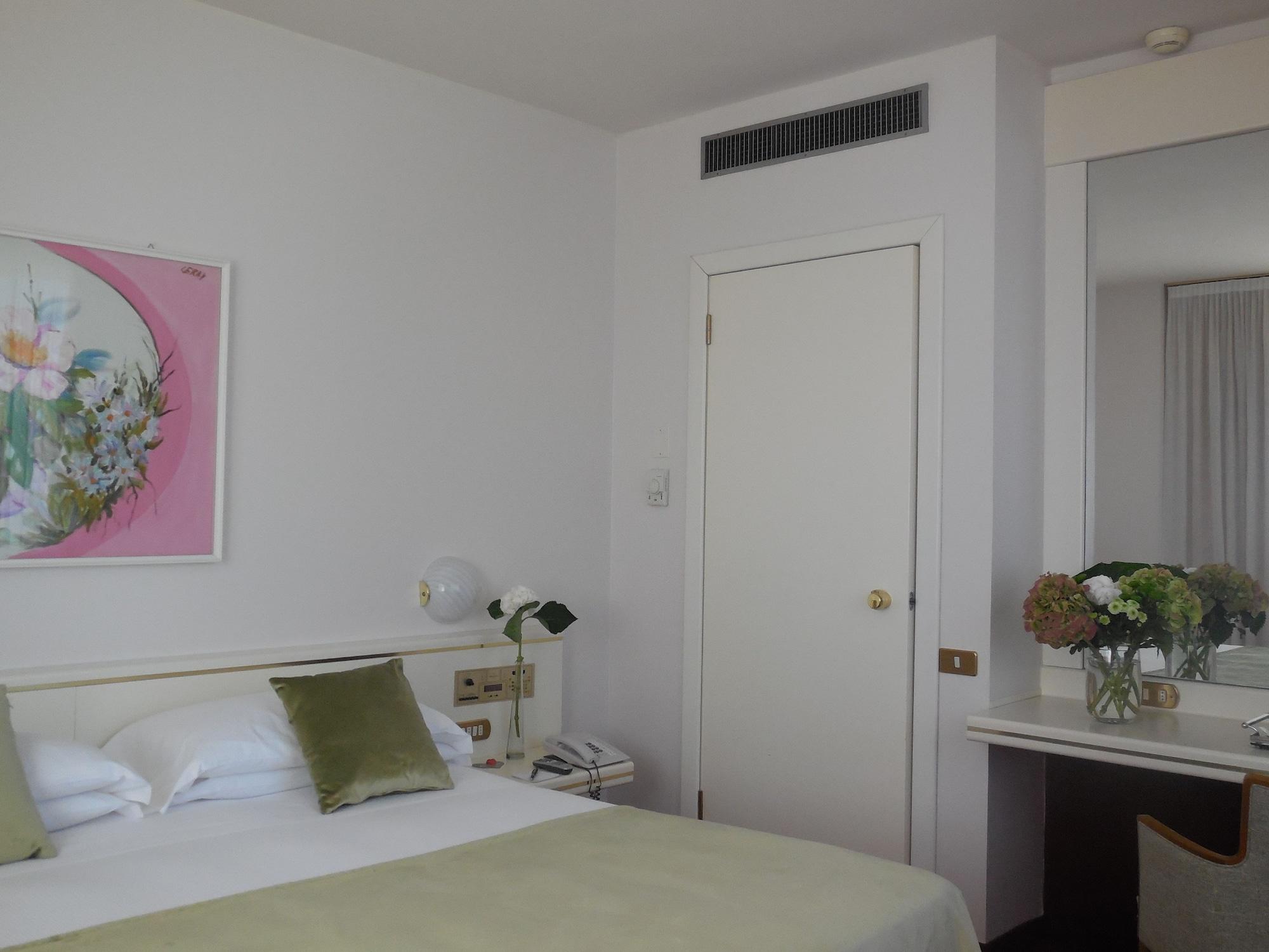 Starhotels Cristallo Palace Bergame Extérieur photo