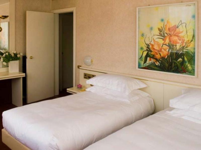 Starhotels Cristallo Palace Bergame Extérieur photo